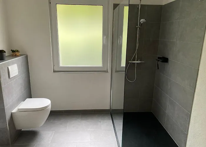 Ringtoys Mit Einem Gemeinschaftsbad One Bathroom To Share With Four Privatunterkunft Welcherath