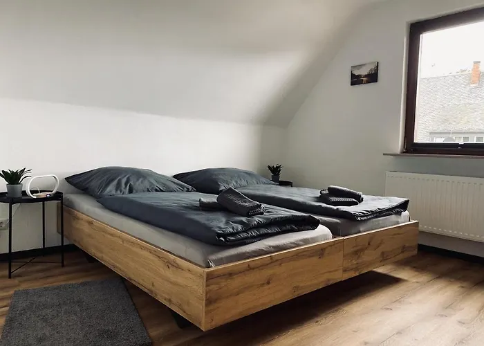 Ringtoys Mit Einem Gemeinschaftsbad One Bathroom To Share With Four *